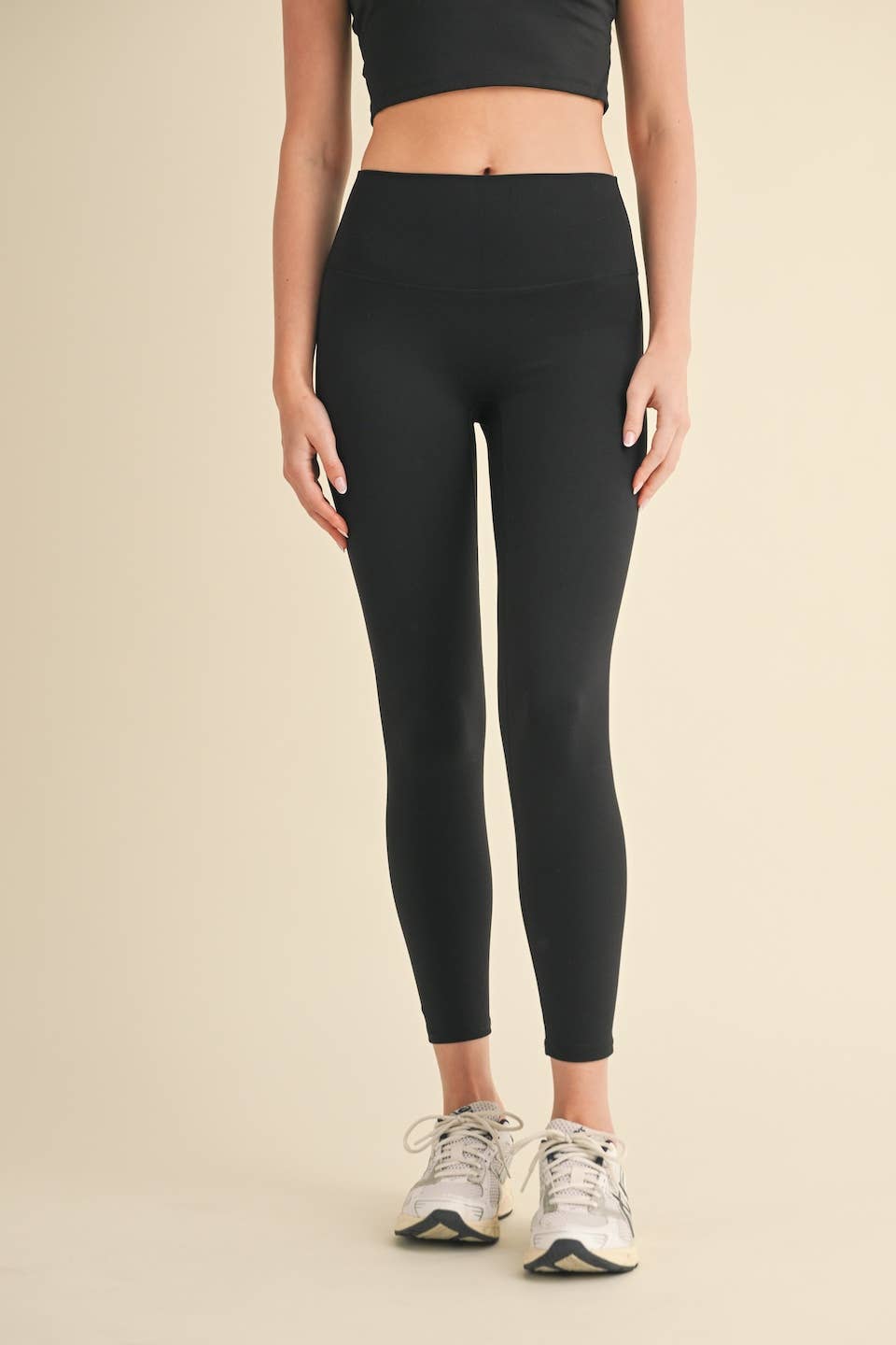 Aligned Performance High-Rise Leggings 2.0: Black / S