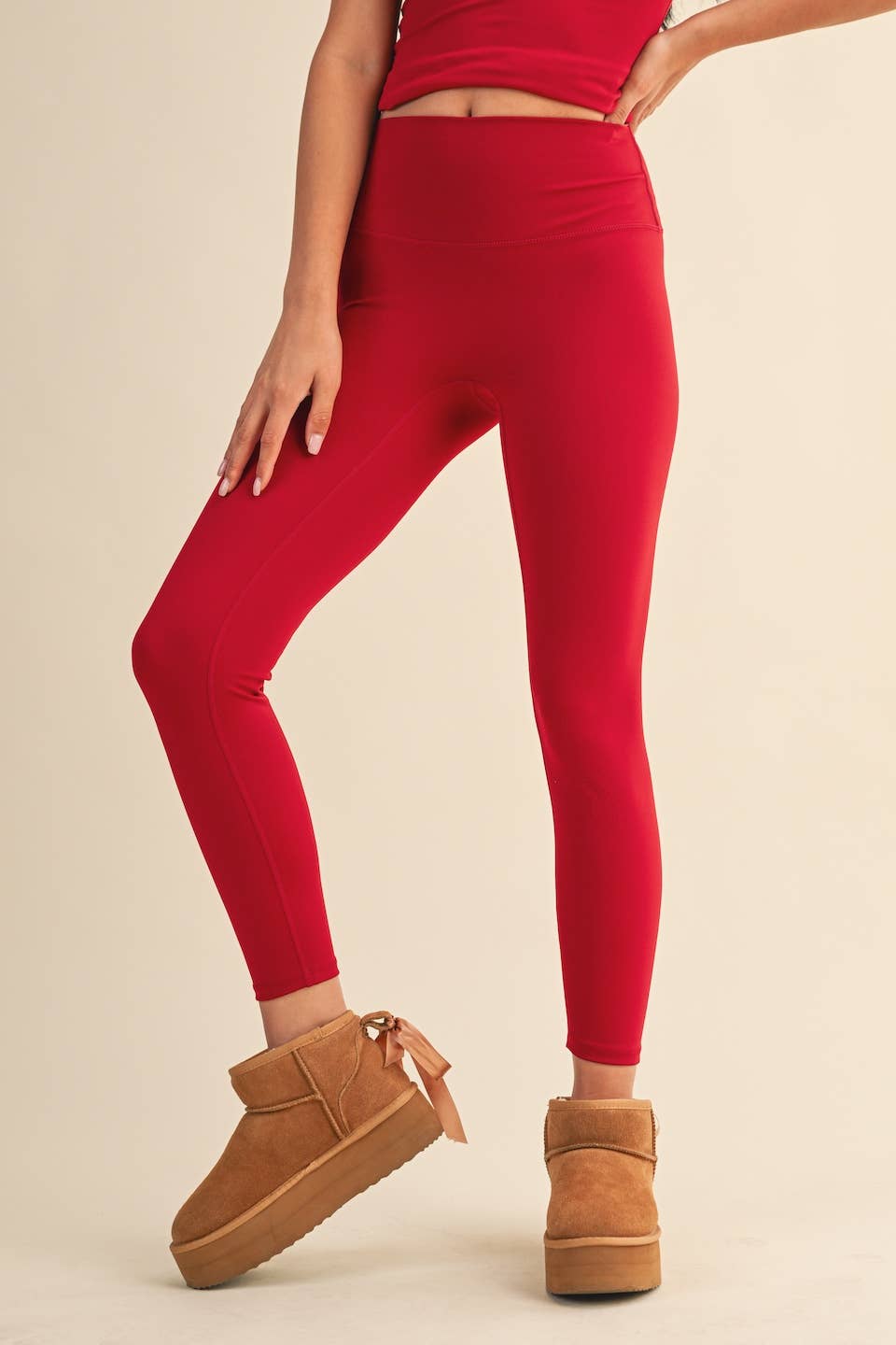 Aligned Performance High-Rise Leggings 2.0: Black / S